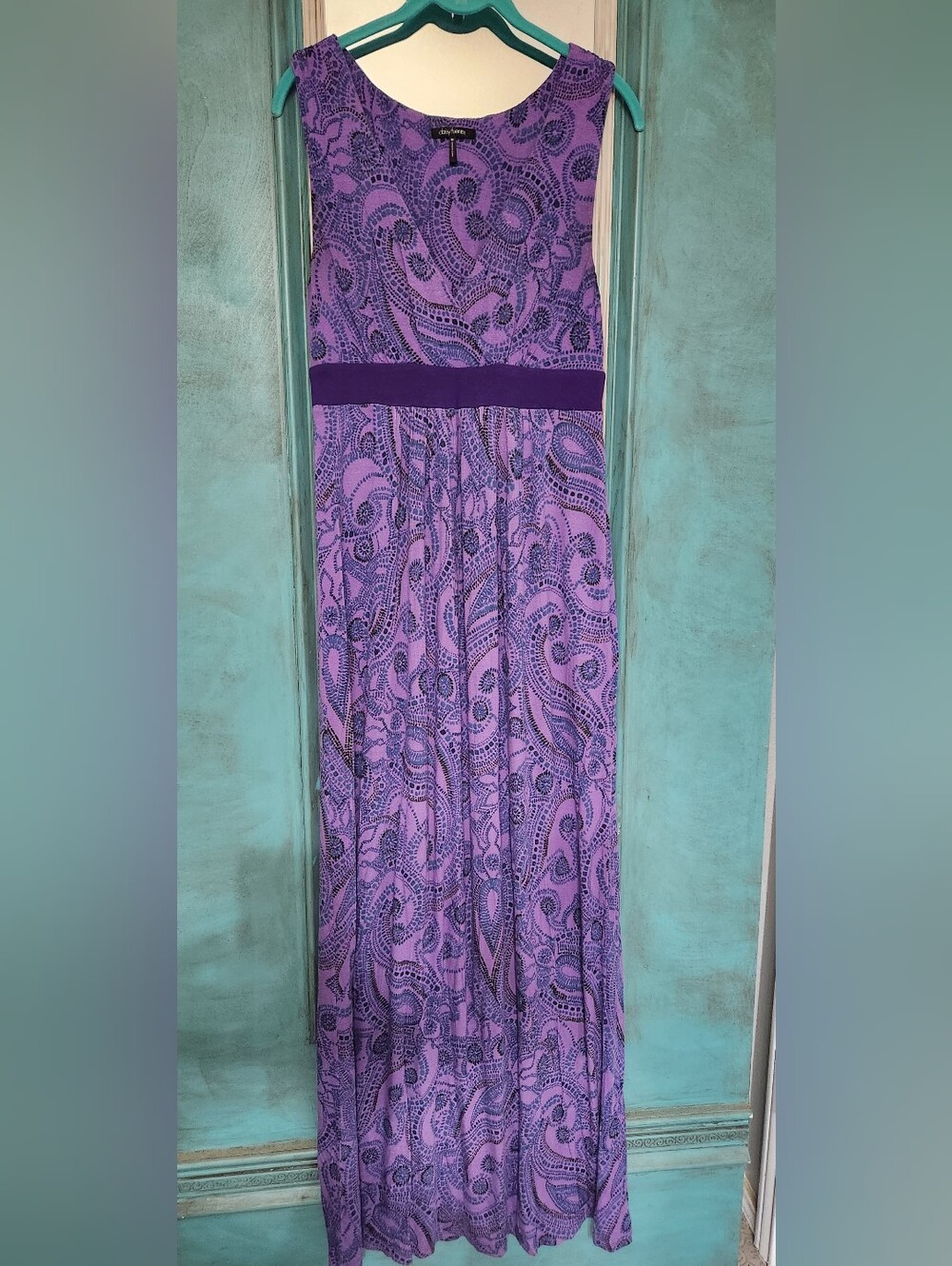 Purple Paisley Sleeveless Maxi Dress